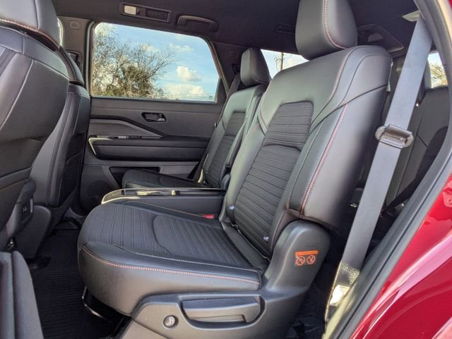 Used 2024 Nissan Pathfinder Rock Creek image 14