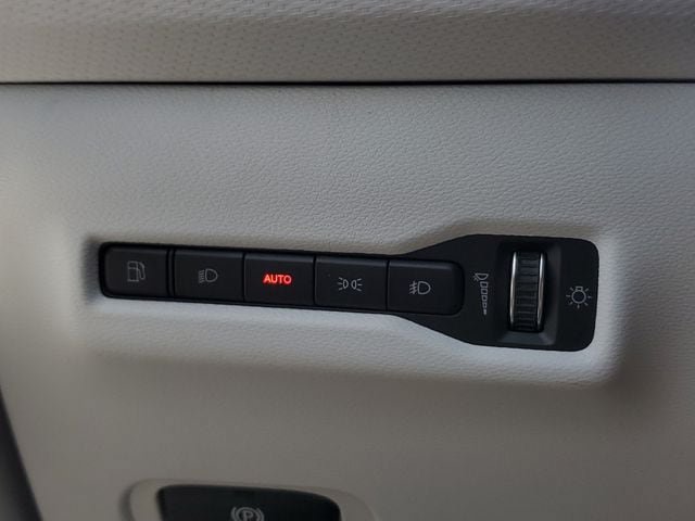 New 2026 Jeep Cherokee Overland AWD/4WD image 38