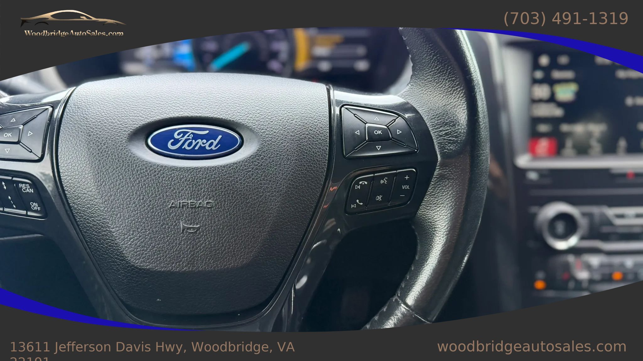 Used 2018 Ford Explorer XLT w/ Equipment Group 202A AWD/4WD image 23