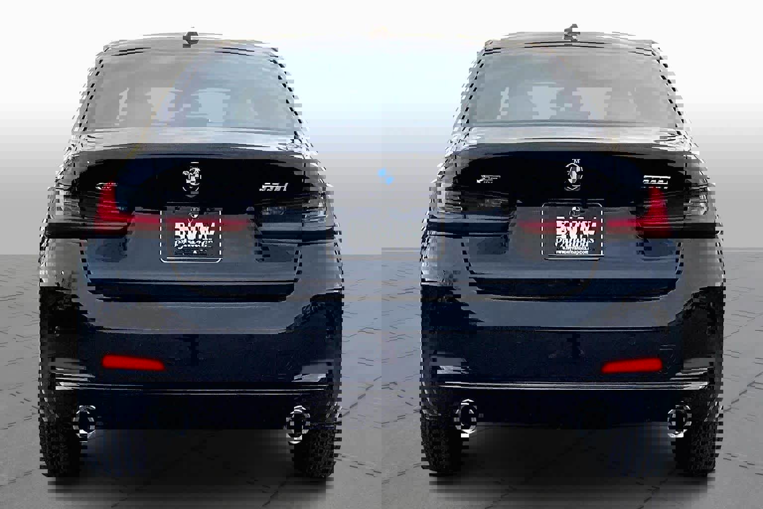 Certified 2023 BMW 330i xDrive 330i xDrive w/ Driving Assistance Package image 5