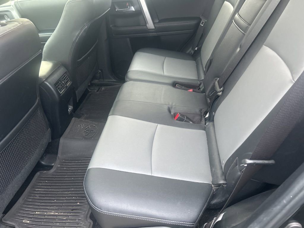 Used 2023 Toyota 4Runner SR5 Premium w/ Moonroof Package AWD/4WD image 9