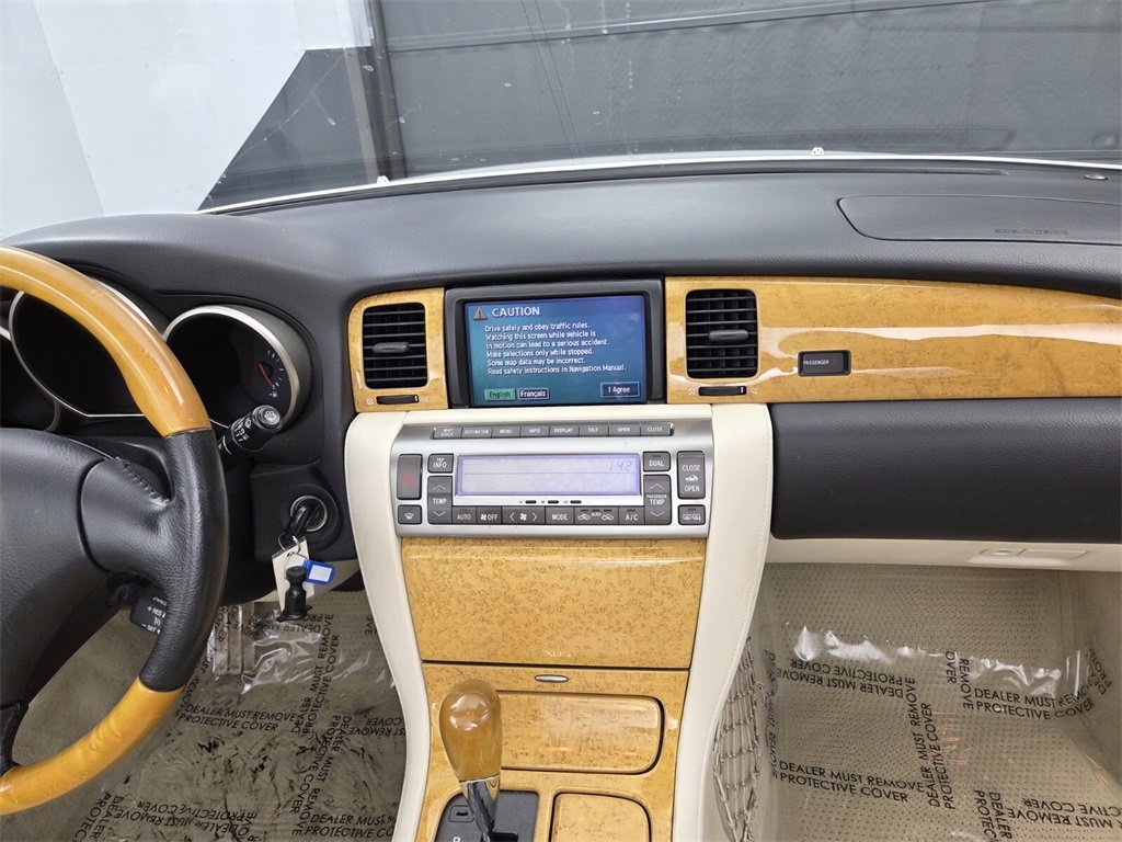 Used 2005 Lexus SC 430 Convertible image 55