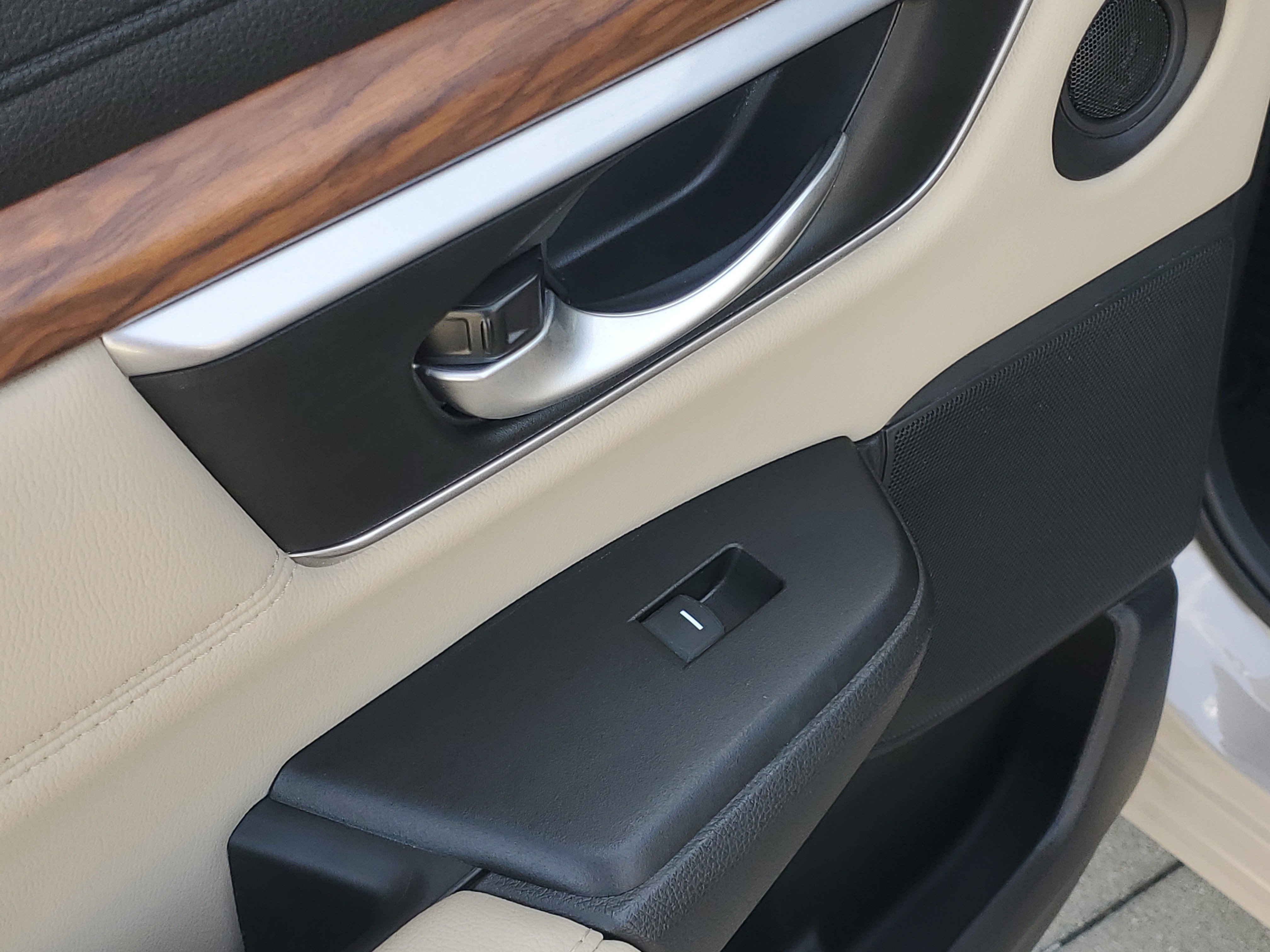 Used 2018 Honda CR-V EX-L image 14