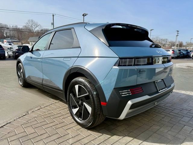 Used 2025 Hyundai Ioniq 5 SEL image 7