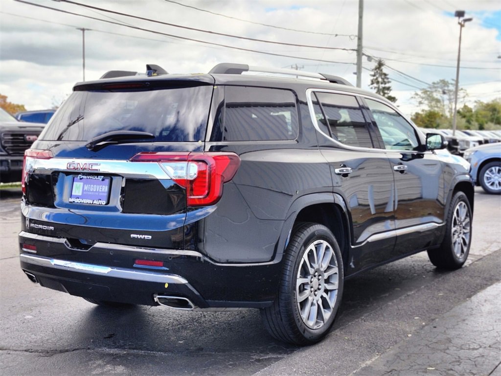 Used 2023 GMC Acadia Denali w/ Denali Ultimate Package image 5