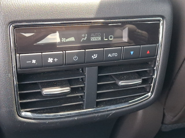 Used 2021 MAZDA CX-9 Signature AWD/4WD image 11