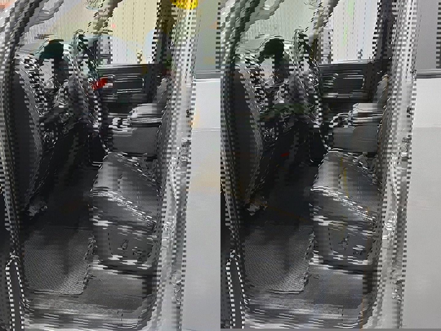 Used 2024 RAM 2500 Laramie image 8