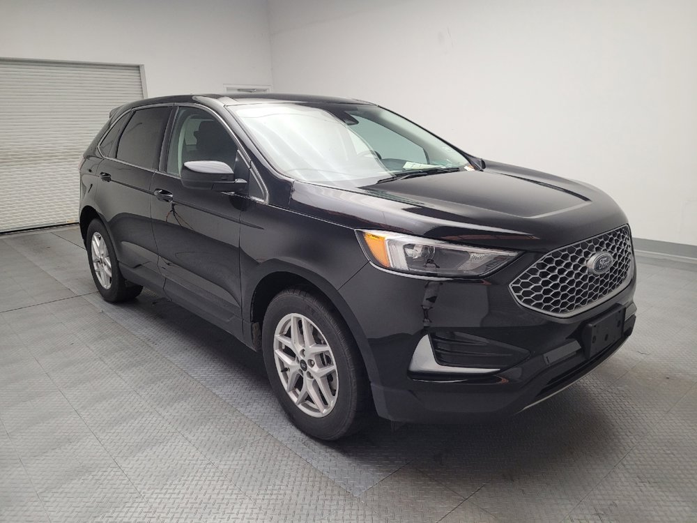 Used 2024 Ford Edge SEL image 13
