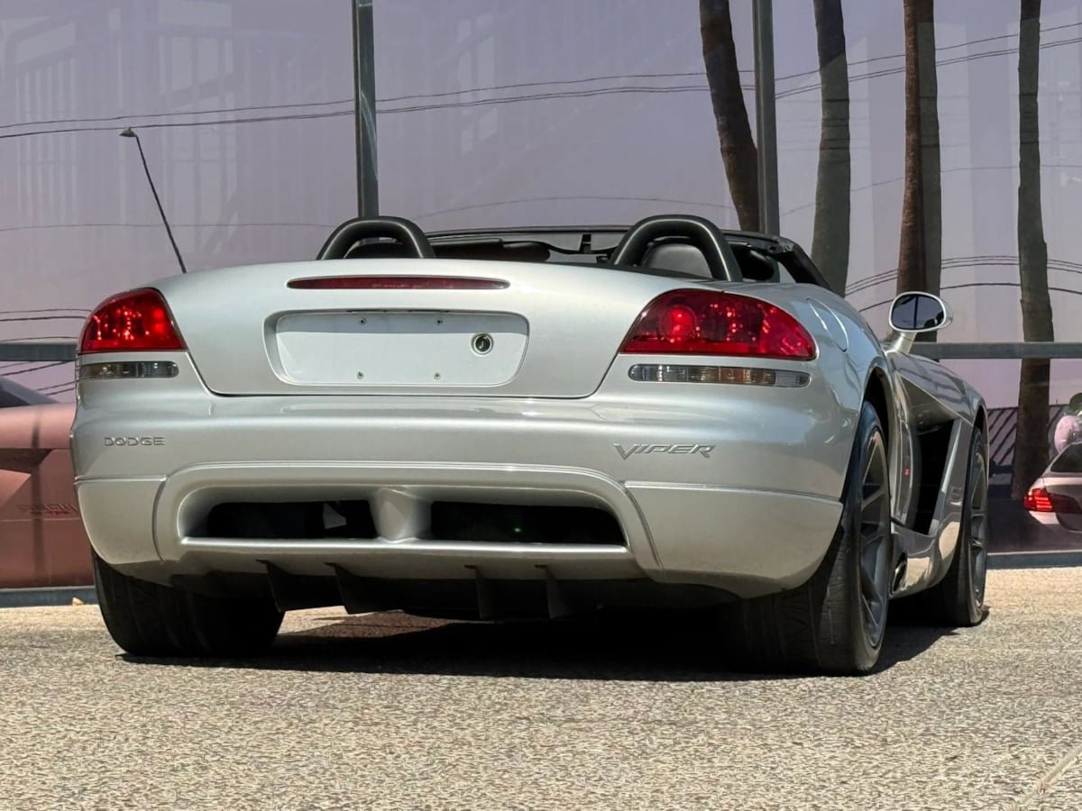 Used 2005 Dodge Viper SRT-10 w/ Mamba Edition Group RWD image 11
