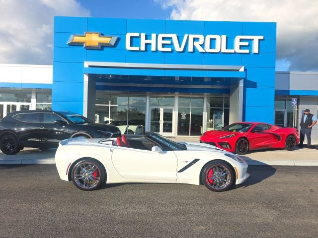 Used 2014 Chevrolet Corvette Stingray Convertible w/ 2LT Preferred Equipment Group RWD image 3