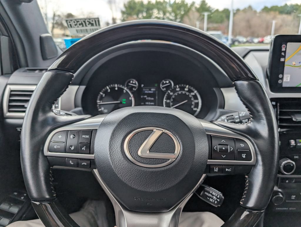 Used 2023 Lexus GX 460 Premium w/ Premium Package image 31