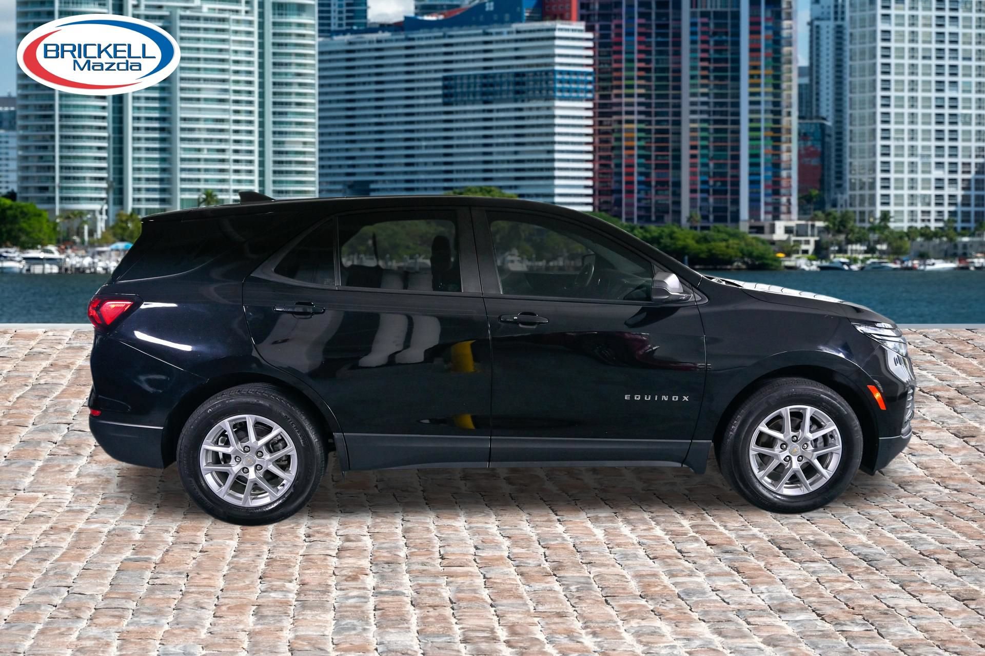 Used 2023 Chevrolet Equinox LS FWD image 10