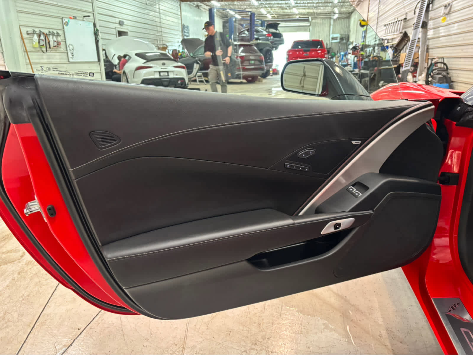 Used 2016 Chevrolet Corvette Stingray Coupe w/ 3LT Preferred Equipment Group image 9