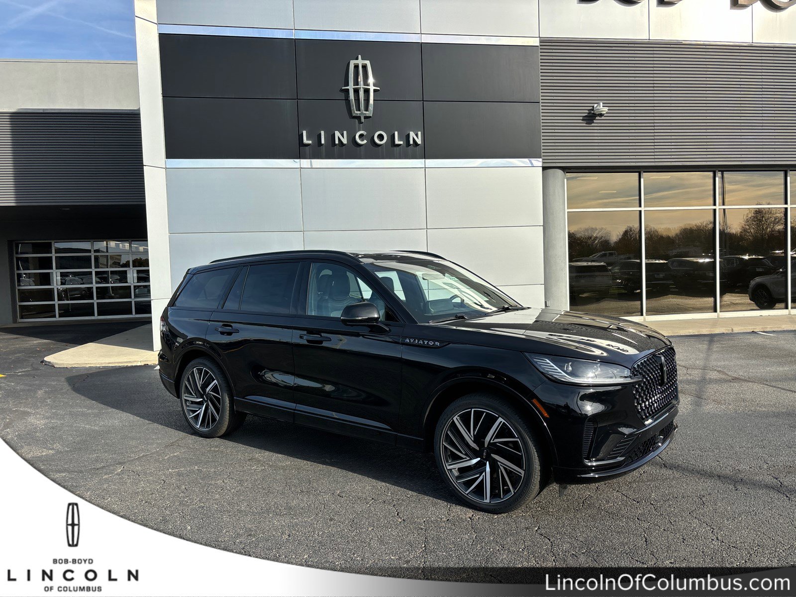 New 2025 Lincoln Aviator Black Label w/ Jet Appearance Package