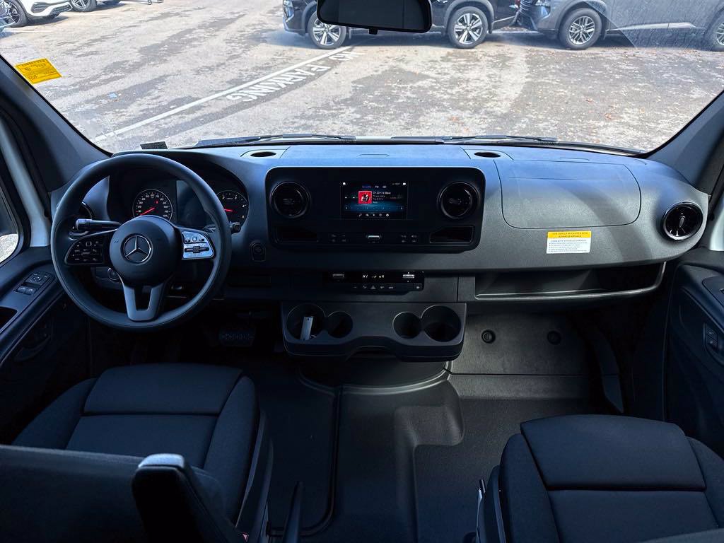 Used 2024 Mercedes-Benz Sprinter 3500 image 12