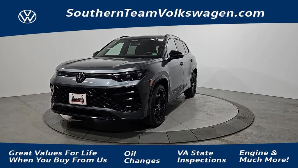 New 2026 Volkswagen Tiguan SE R-Line image 1