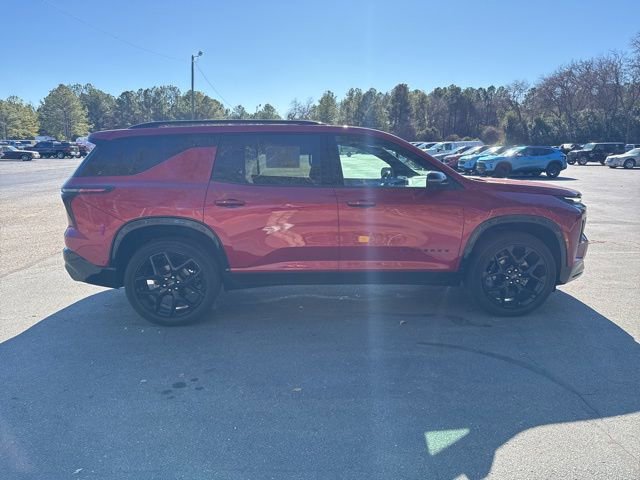 Used 2024 Chevrolet Traverse RS w/ LPO, Floor Liner Package image 6