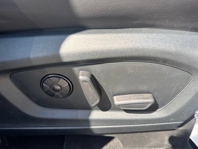 Used 2021 Ford Explorer Platinum w/ Equipment Group 601A AWD/4WD image 56