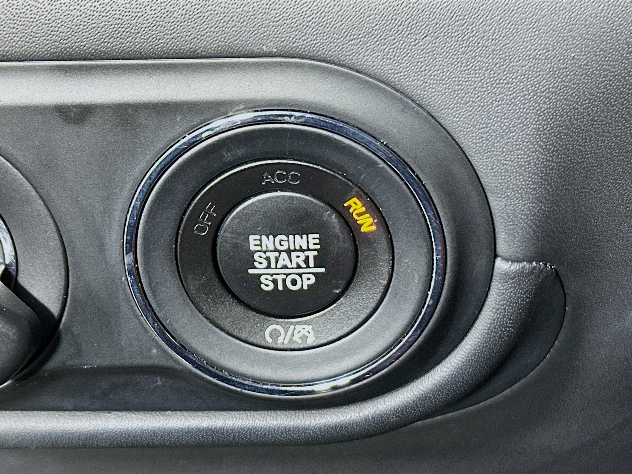 Used 2022 Maserati Levante Modena image 20