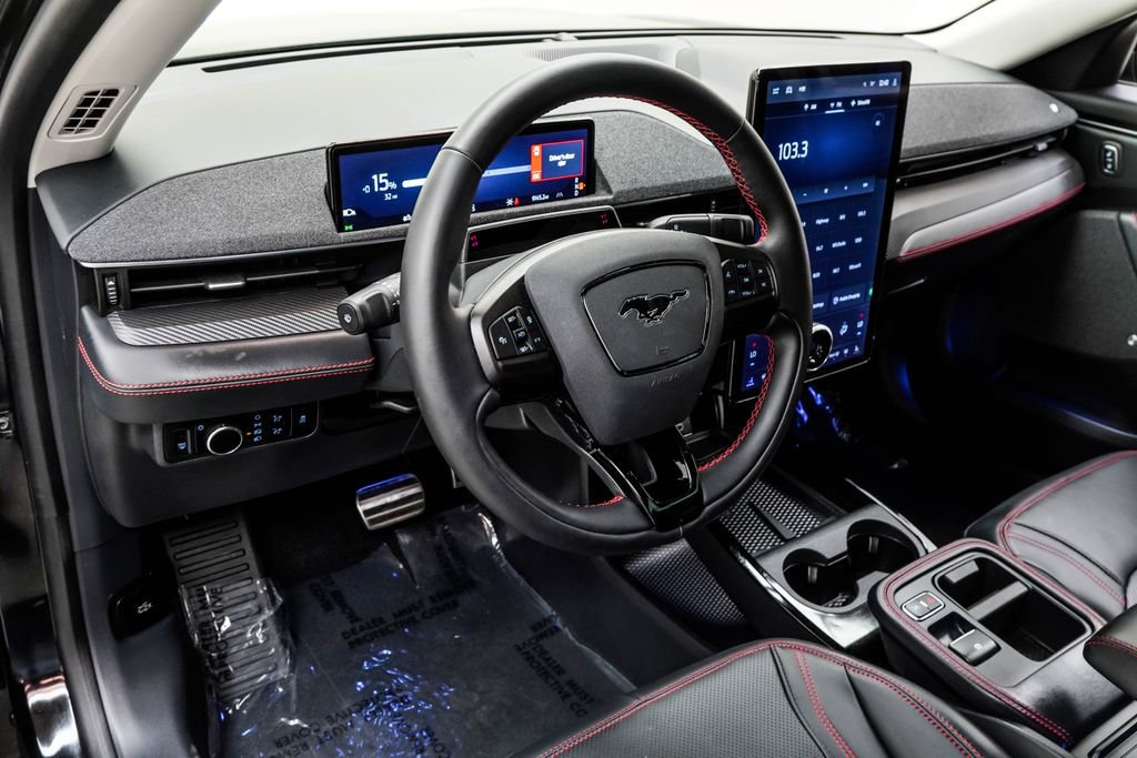 Used 2025 Ford Mustang Mach-E Premium w/ Sport Appearance Package AWD/4WD image 20