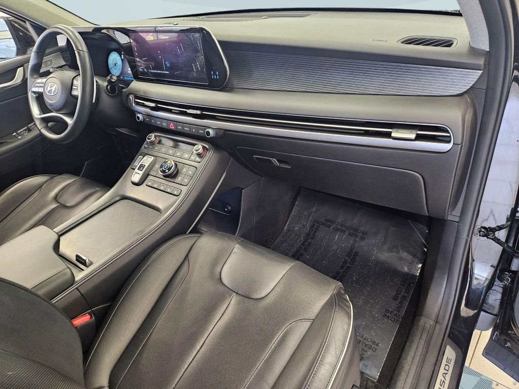 Used 2023 Hyundai Palisade Limited image 31