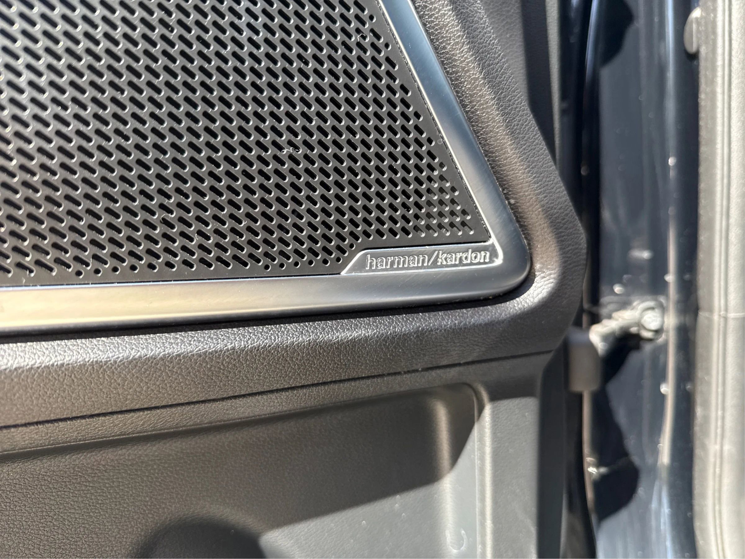 Used 2021 Kia Telluride SX w/ SX Prestige Package AWD/4WD image 27