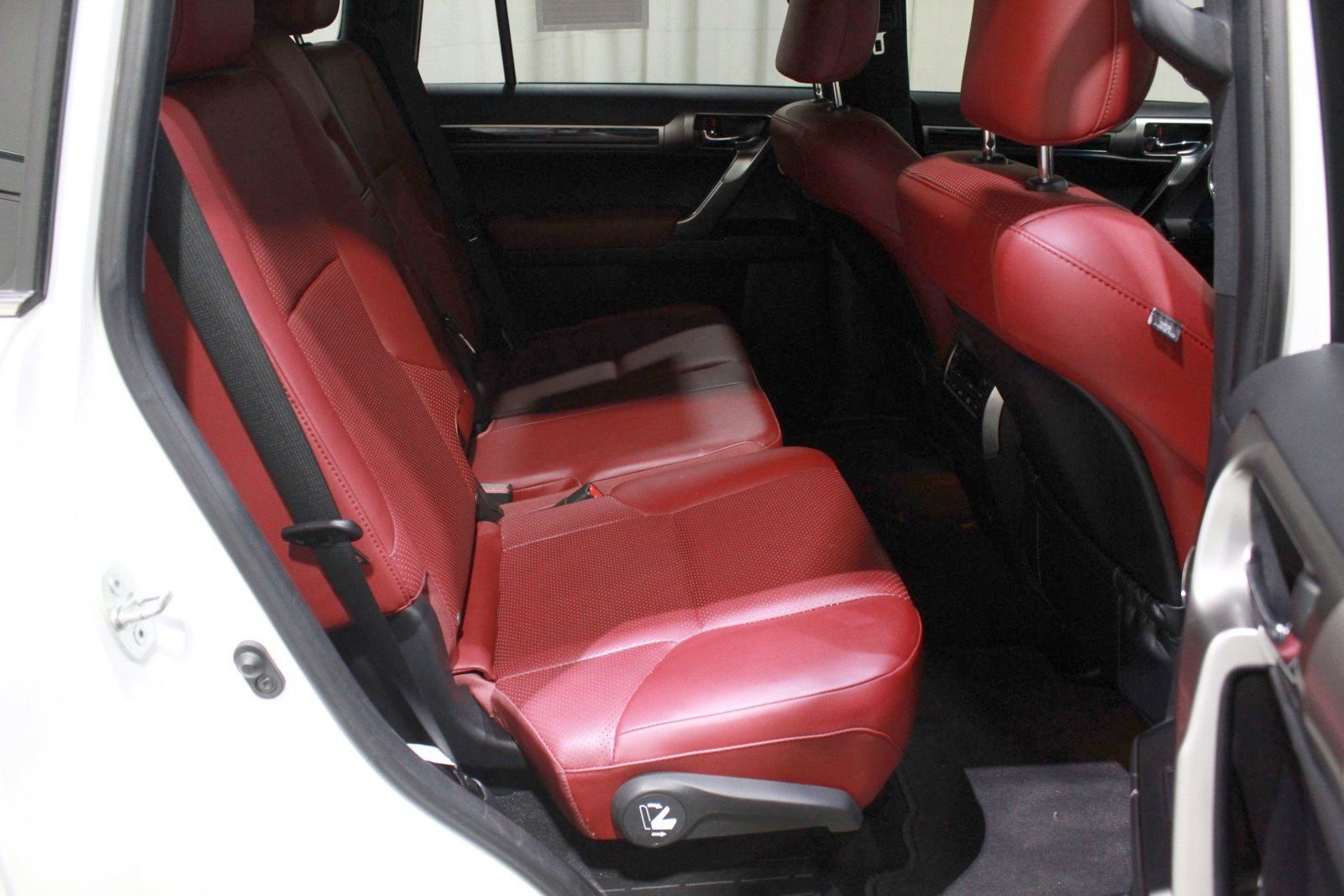 Used 2023 Lexus GX 460 Luxury image 36