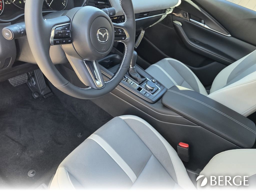 New 2026 MAZDA CX-30 Aire Edition image 14