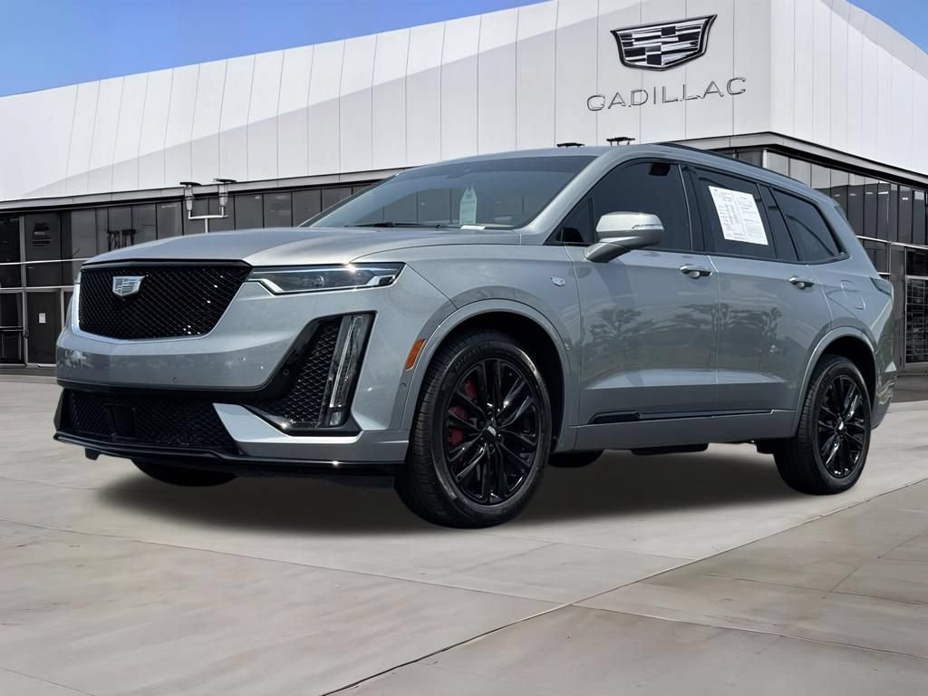 Certified 2024 Cadillac XT6 Sport w/ LPO, Onyx Lite Package AWD/4WD image 5