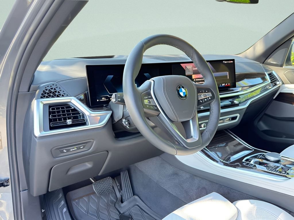 Certified 2026 BMW X5 xDrive40i w/ Premium Package image 10