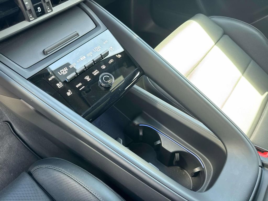 Certified 2024 Porsche Macan 4 Electric image 26