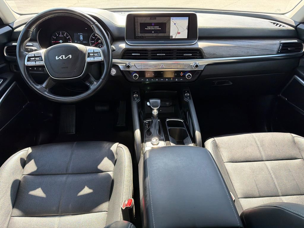 Used 2022 Kia Telluride EX image 23