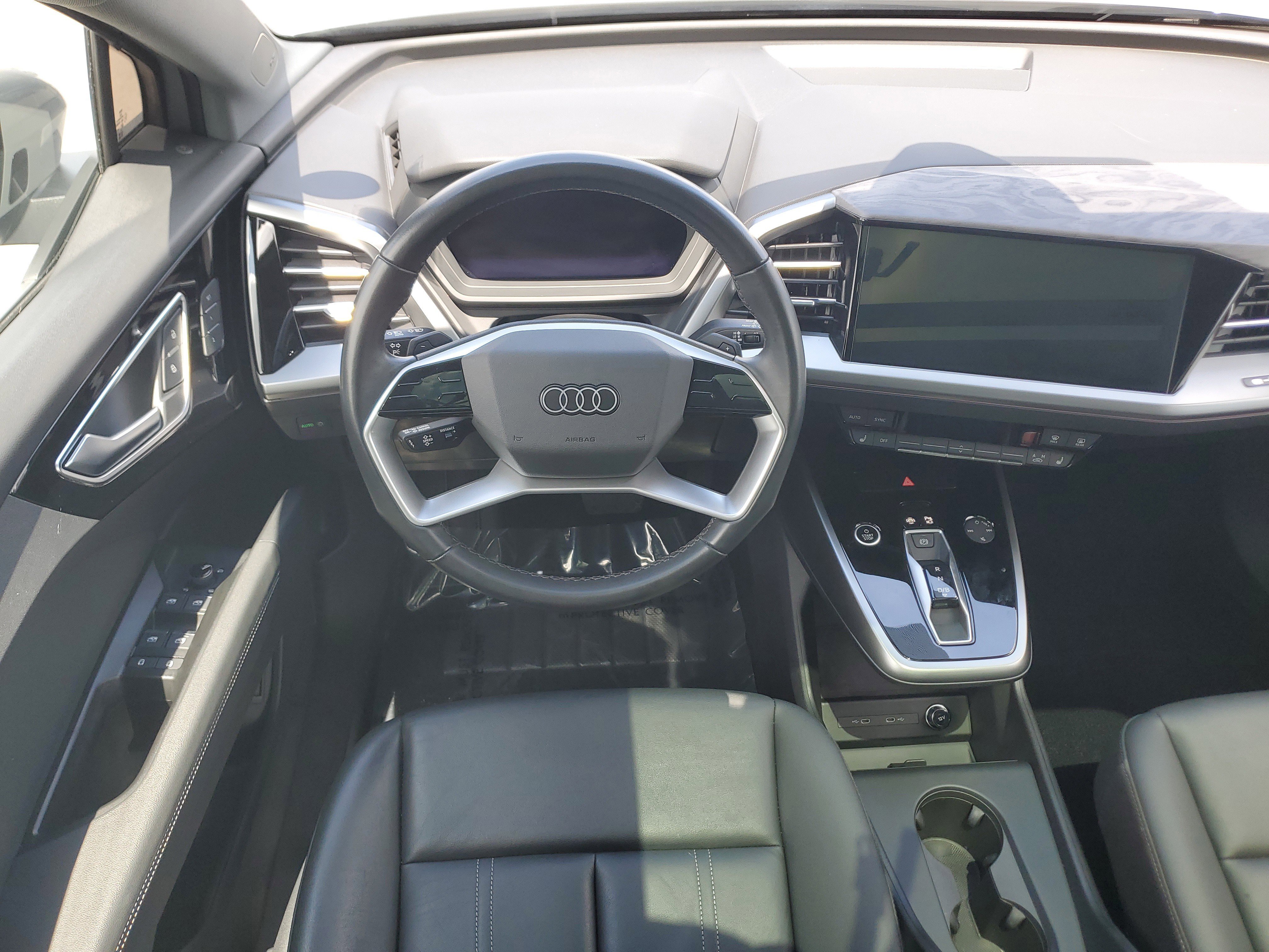 Used 2024 Audi Q4 e-tron Premium Plus w/ Premium Plus AWD/4WD image 16