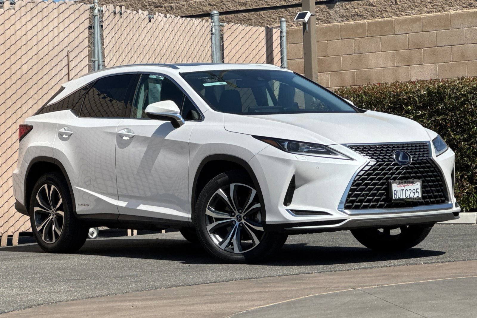 Certified 2021 Lexus RX 450h AWD w/ Premium Package image 2