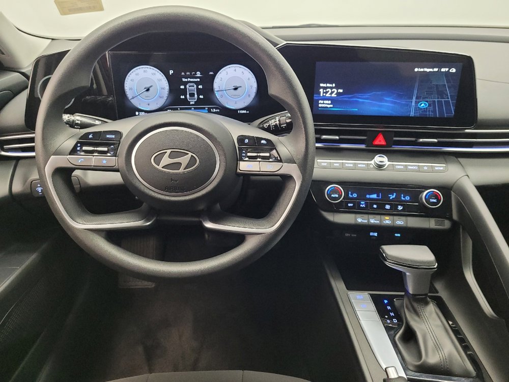 Used 2024 Hyundai Elantra SEL image 22