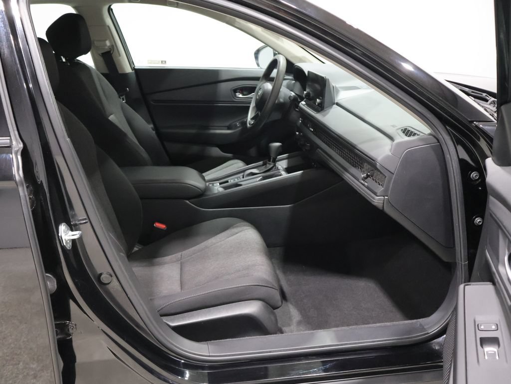 Used 2024 Honda Accord EX image 22