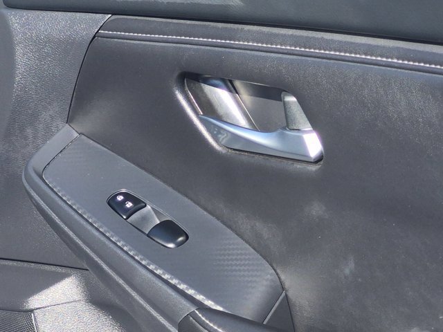 Used 2025 Nissan Sentra SV FWD image 28