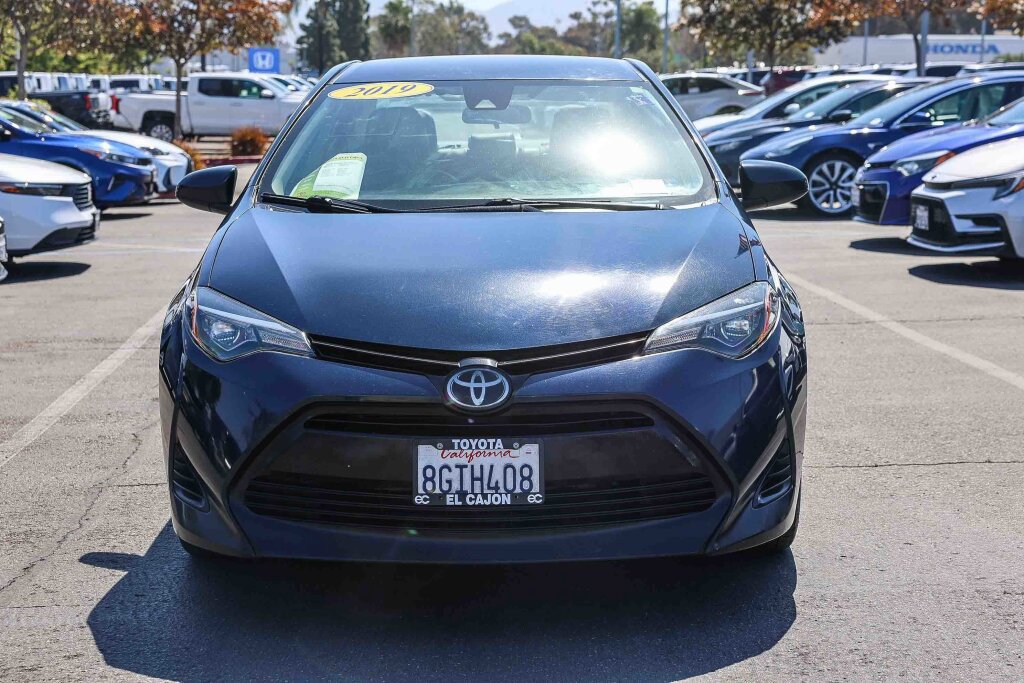 Used 2019 Toyota Corolla LE w/ Carpet Mat Package (TMS) FWD image 17