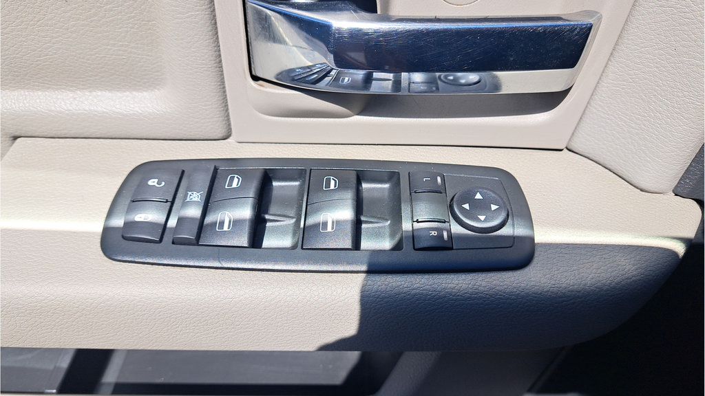 Used 2011 RAM 1500 Big Horn AWD/4WD image 25