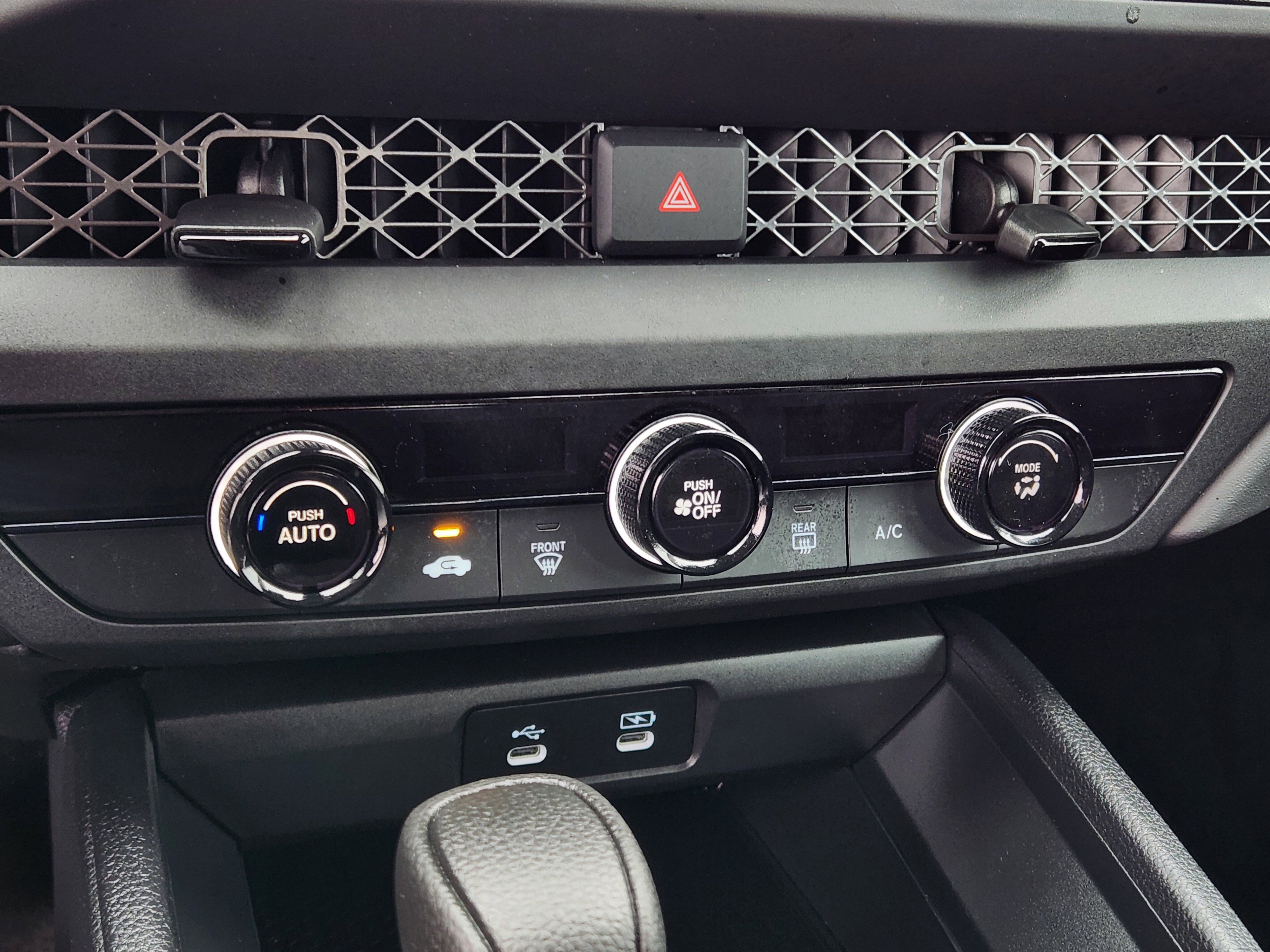 Certified 2025 Honda Accord LX image 20