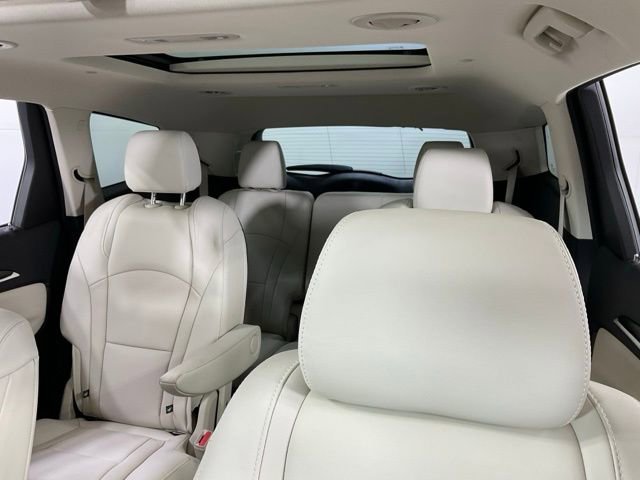 Used 2023 Buick Enclave Essence w/ Experience Buick Package image 38
