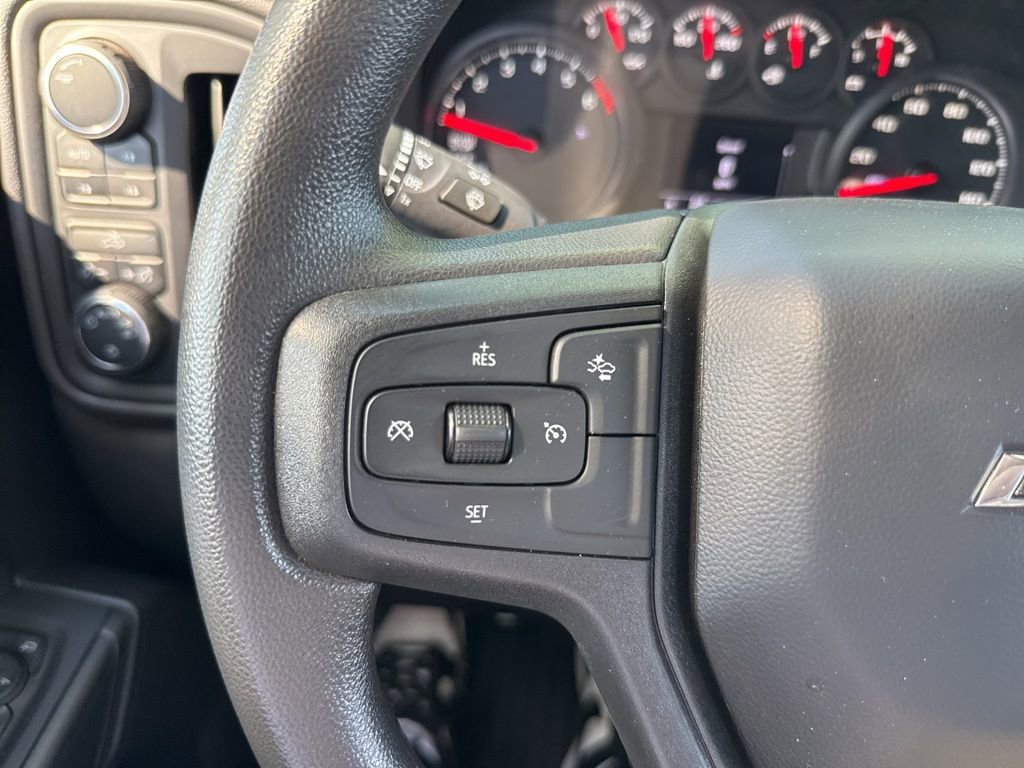 Used 2025 Chevrolet Silverado 1500 Custom Trail Boss AWD/4WD image 37