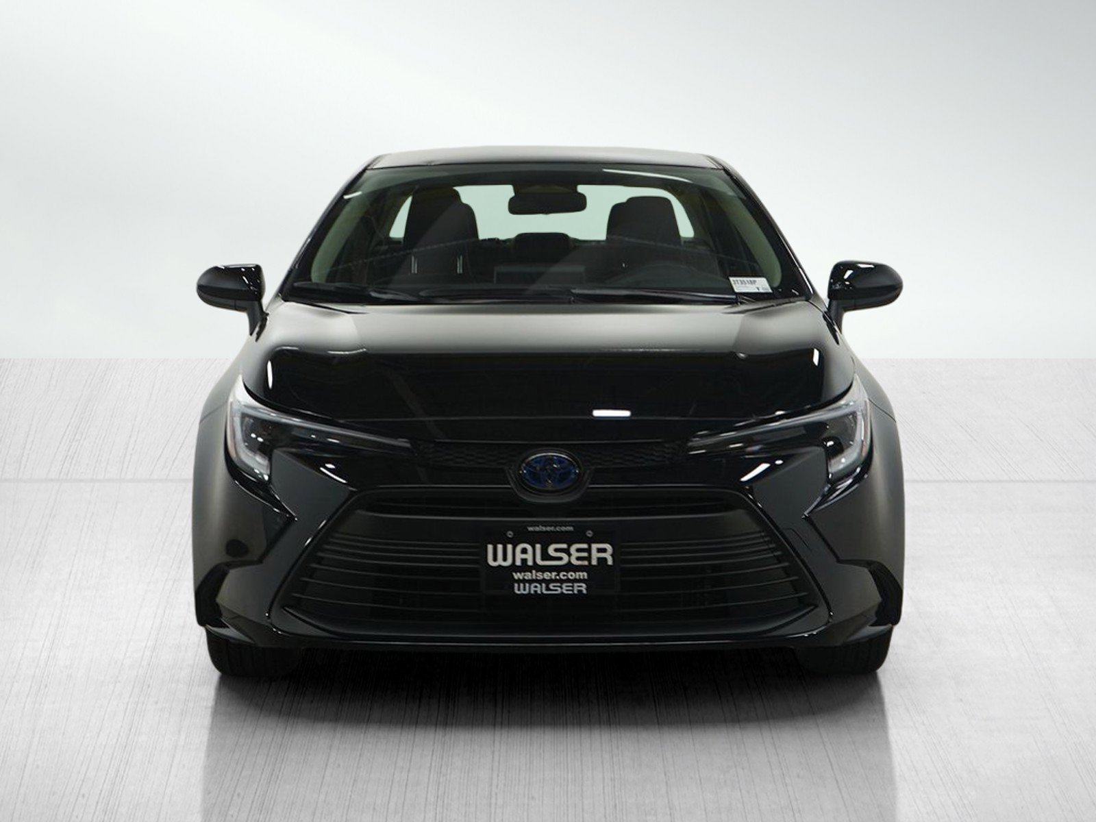 Used 2025 Toyota Corolla LE image 8