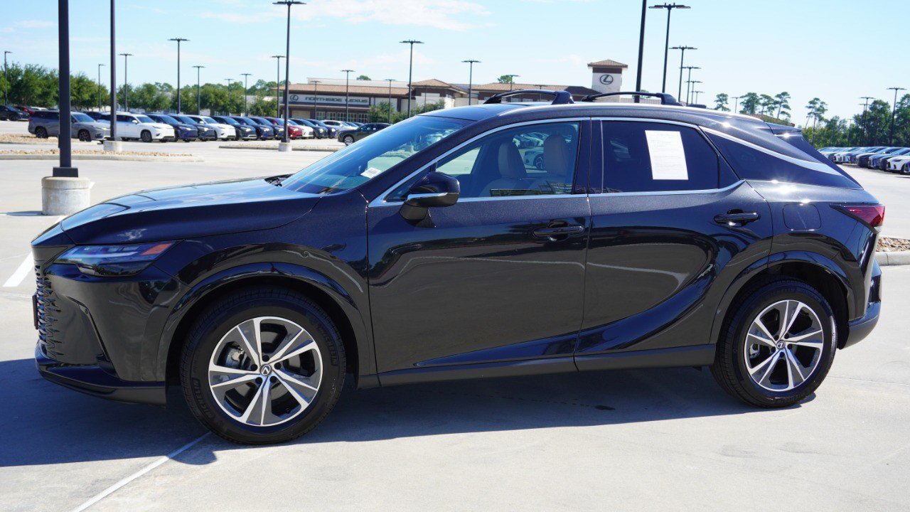 Used 2024 Lexus RX 350 Premium w/ Cold Area Package AWD/4WD image 5