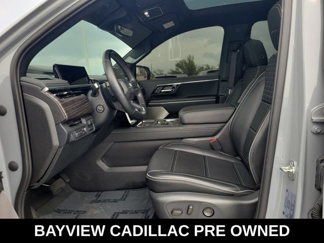 Used 2025 GMC Sierra EV Denali AWD/4WD image 16