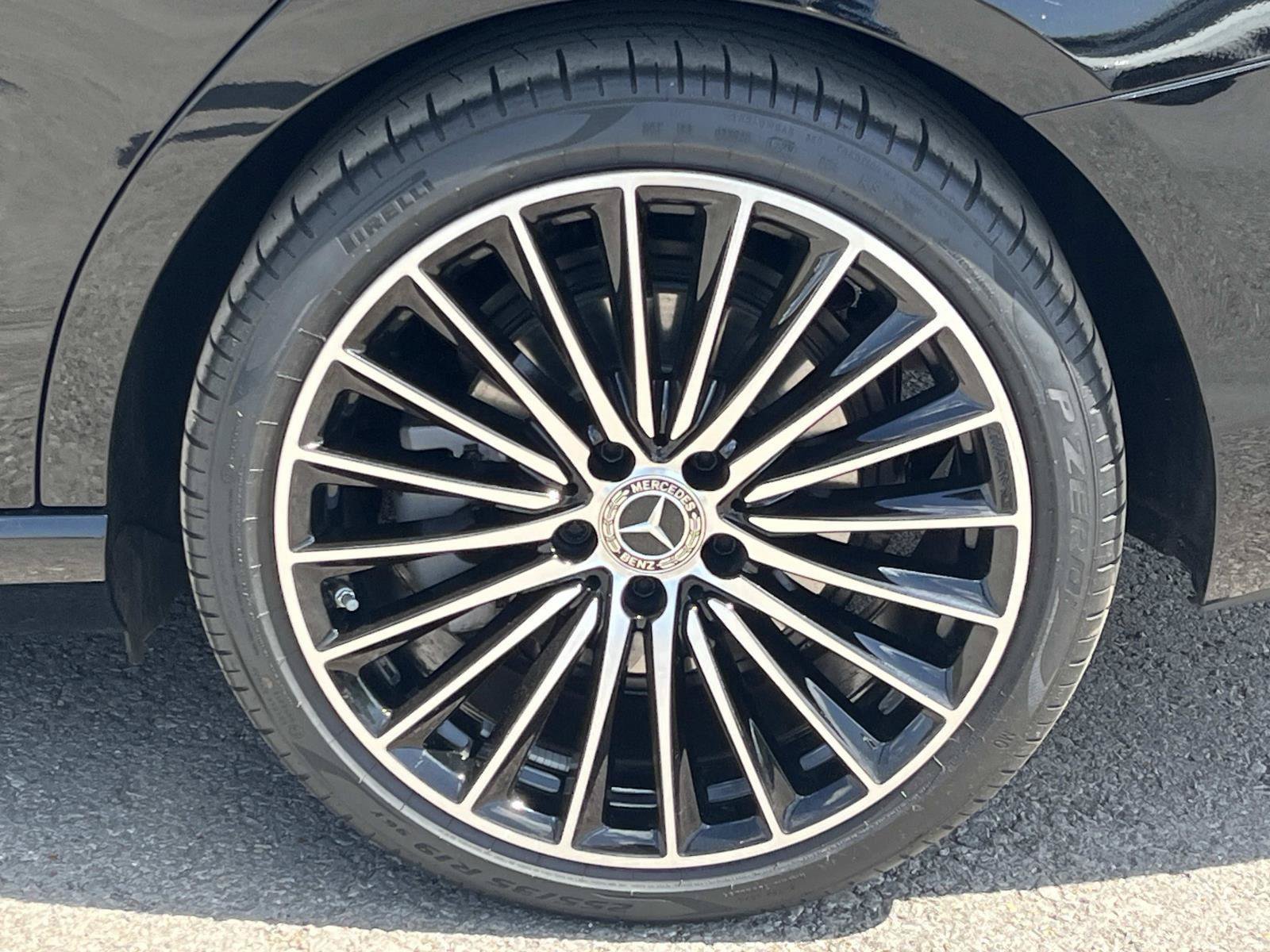 Certified 2026 Mercedes-Benz C 300 4MATIC Sedan image 10