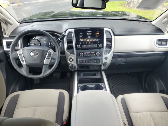 Used 2021 Nissan Titan SV w/ SV Convenience Package AWD/4WD image 13
