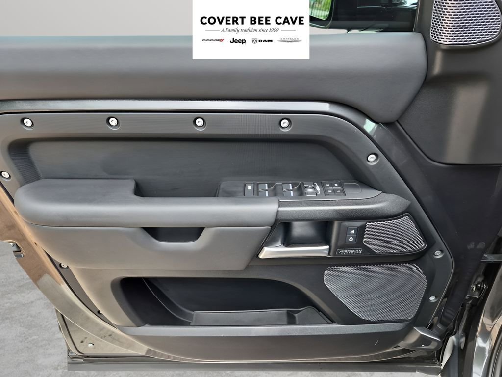 Used 2024 Land Rover Defender 110 Carpathian Edition image 27