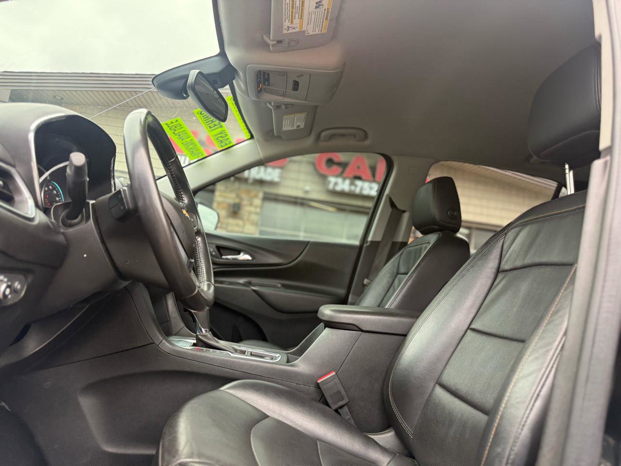 Used 2020 Chevrolet Equinox LT w/ Midnight Edition image 10