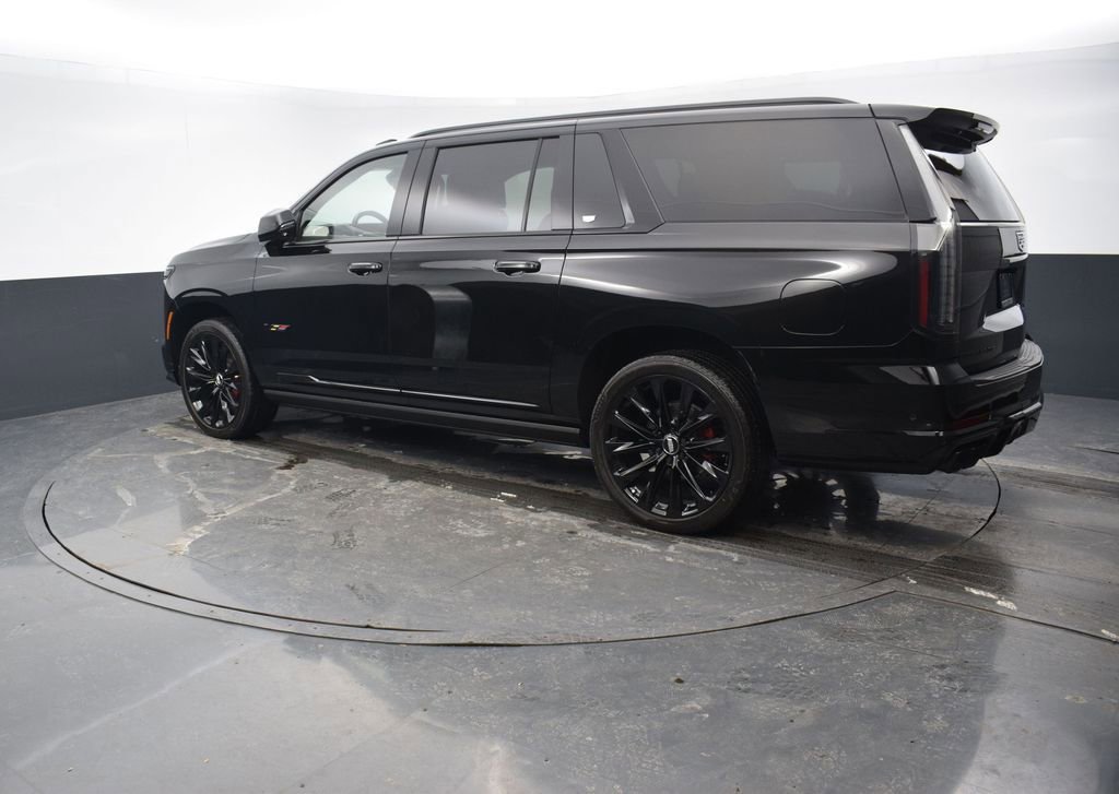 Certified 2026 Cadillac Escalade ESV V w/ LPO, ONYX Package image 4